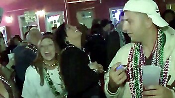 Mardi gras big boob, ffigona, babe tette grosse, mi sex, film sesso