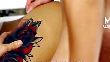 Public toilet fuck threesome, public asian toilet, park toilet, asian public nudist, teen fucked in toilet