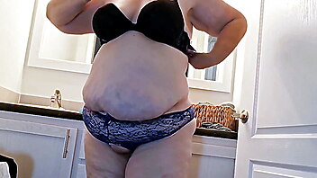 Bbc cum freaks, bathroom plumber, girl cum sniffing, pawg ass sniffing, drain his cum
