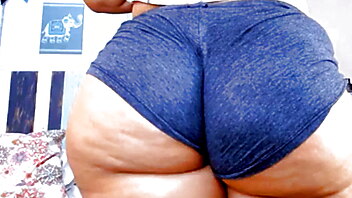 Ssbbw mom, latina huge ass milf, my friends hot mom seduce me sex videos, mega booty latin, mature latin bbw