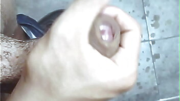 Publico creampie, baño public, publico orgasm, masturbation orgasm verification video, public masturbation ass