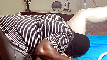 Girl caught by black, black guy pussy licking, black guy eating, caught by black, black guy fingering