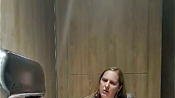 Chica inodoro, public nudyti, estrechas vídeos casero, tocando public, steep mother orgasm