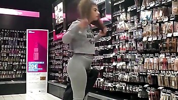 Arab candid booty, big butt on hidden cam, up cam, ass amateur cam, candids culos hd